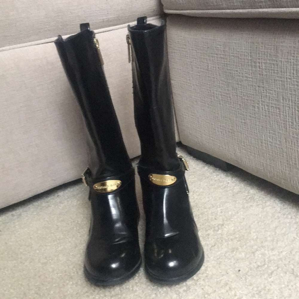 Michael Kors girls boots